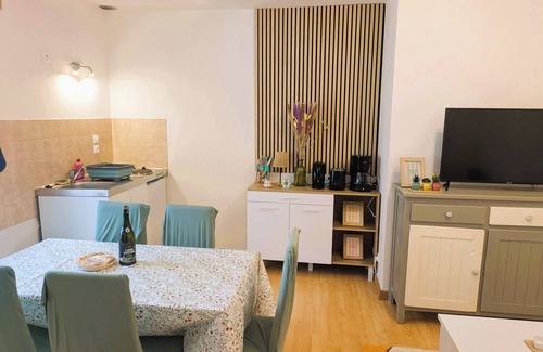 Plouescat Apartment | Large T3 apartment Plouescat * France