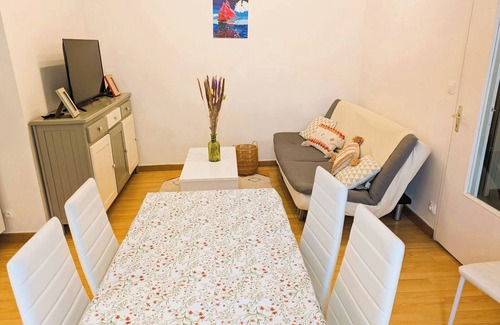 Plouescat Apartment | Large T3 apartment Plouescat * France