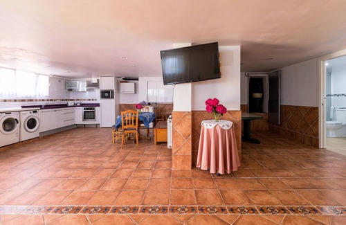 Suances Ski Chalet | Large villa on the coast of Suances