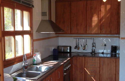 Calonge Villa | Large Villa with Heated pool 2km from beach suitable for families and groups