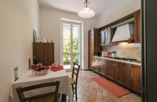 Santa Luce Villa | Large villa with pool,tennis court,barbecue,wonderful view.Village walk distance