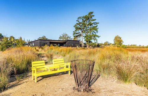 Mangawhai Heads House | Large Waterfront Mangawhai Holiday Home Enjoy the Beaches