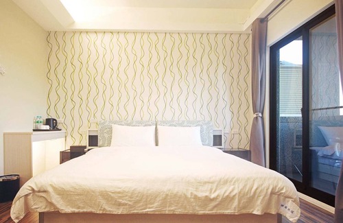 Jincheng Hotel | LARK 2 Motel