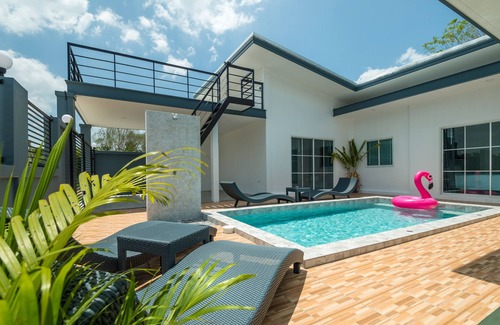 Krabi Villa | Lark Pool Villa Krabi (3 BDR) - 5 min from the beach.