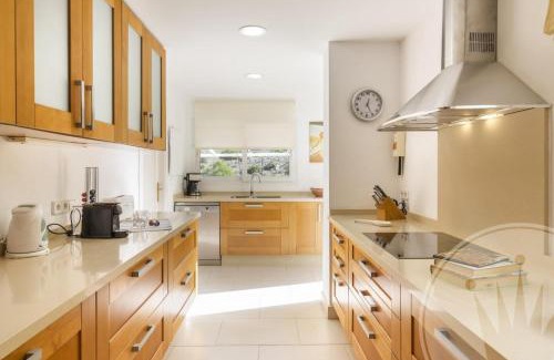 Diputacion de Rincon de San Gines Villa | Las Brisas 87