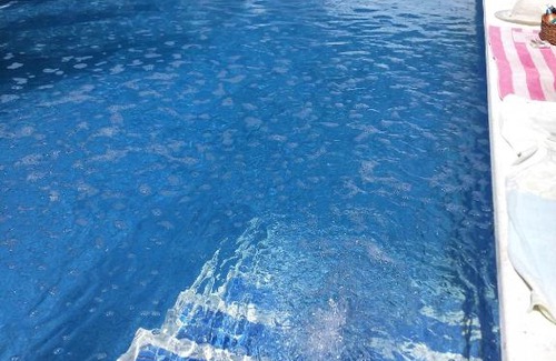 Villafranca de los Caballeros House | Las Banderas