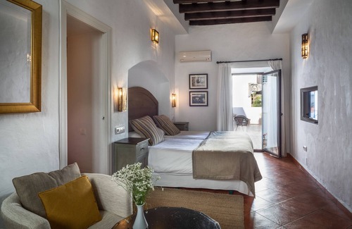 San Ambrosio House | Las Palmeras del Califa