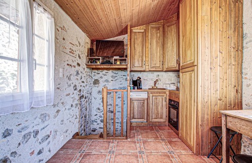 Maureillas-Las-Illas House | Las Piernas - Maison rénovée avec vue montagne