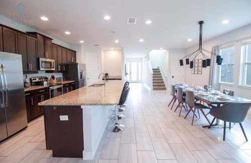 West Kissimmee Villa | Last Minute Disney! Private Pool, Hot Tub, Game Room & Themed Bedrooms. Book Now! #97945