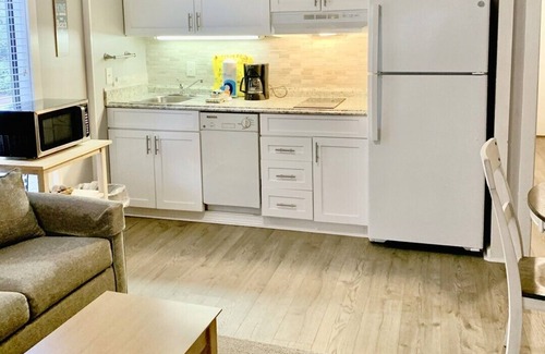 Briarcliffe Acres Condo | Latitude Adjustment-2254