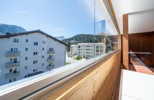 Arosa Apartment | Latschüel by Arosa Vacations, Familienwohnung im Zentrum mit Privatparkplatz