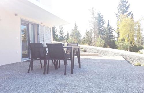 Lygia Apartment | LAURA SEA VIEW APARTMENT 1 with Swimming Pool