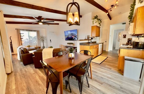 Yuma House | Laura Way · Peaceful, 3BR+King Home W/BBQ, Fire Pit & Huge TV!