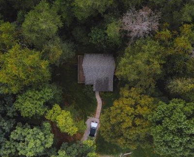 Logan House | Laurelwood - by The Chalets