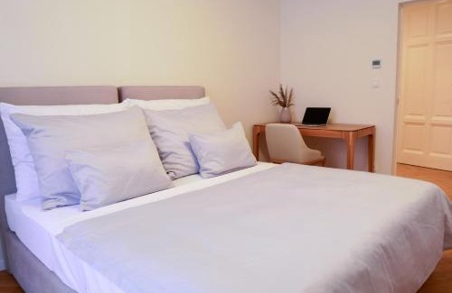 Old Town Apartment | Laurinska 1 Apartments