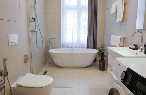 Old Town Apartment | Laurinska 1 Apartments