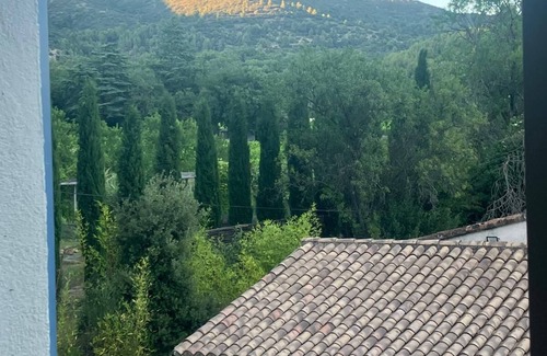 Lauris Villa | Lauris Villa Paradis sur un Grand Park de 1, 5 Hectars en Retrait de la Route