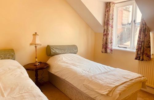 Lugwardine House | Lavender Cottage