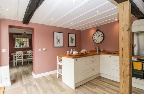 Malvern Cottage | Lavender Cottage