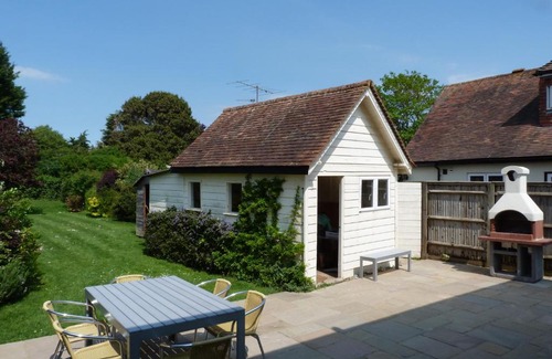 Middleton-on-Sea House | Lavender Cottage