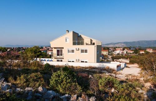 Drage Villa | Lavender residence Villa Drage with pool and wellness