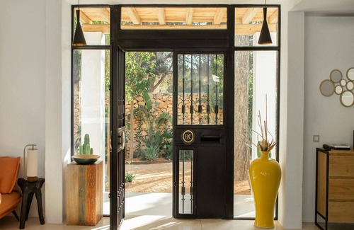 Santa Eulalia del Rio Villa | Lavish Villa Near Cala Llonga