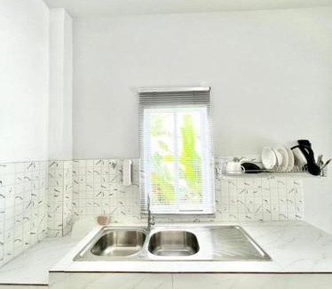 Nong Thale Villa | Lay Back Villa C2 with Kitchen & High speed Internet