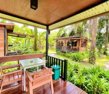 Nong Thale Ski Chalet | Lay Back Villa Wooden House AC Hot shower High Speed Internet