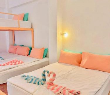 Chana Songkhram Apartment | Lazy Sunday Khaosan Hotel