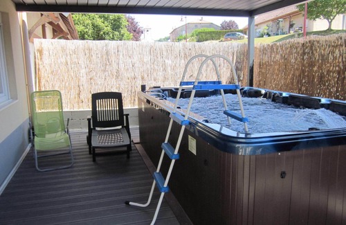 They-sous-Montfort House | LCD Country House classified 3* Vittel with exterior SPANAGE