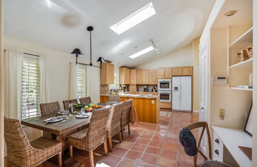Santa Rosa House | León by AvantStay | Private Breathtaking Character Cottage w/Pool & Hot Tub
