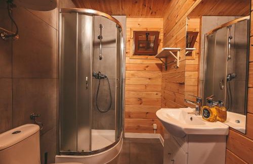 Koscierzyna Cabin | Leśniczówka-Wdzydze Pe eL