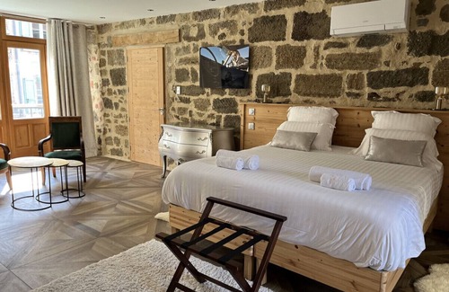 Langeac Hotel | Le 19 - Suite 19 | 50m2 | Historic Center | Air Conditioning