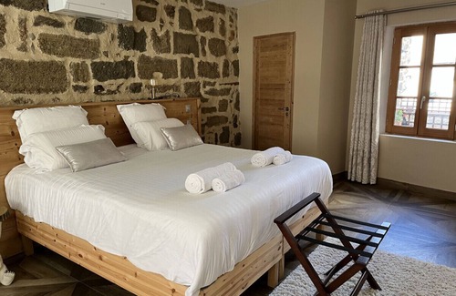 Langeac Hotel | Le 19 - Suite 19 | 50m2 | Historic Center | Air Conditioning