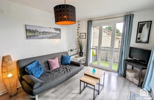 La Madeleine Apartment | Le Balcon de l'Europe - Cosy - Parking - Tramway