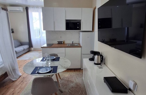 Charavines Apartment | Le Bali Zen, studio with jacuzzi