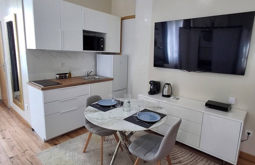 Charavines Apartment | Le Bali Zen, studio with jacuzzi