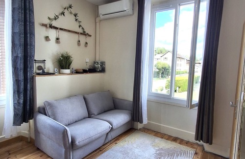 Charavines Apartment | Le Bali Zen, studio with jacuzzi