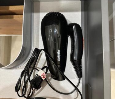 Prefecture Apartment | Le Banksy T2 Refurbished