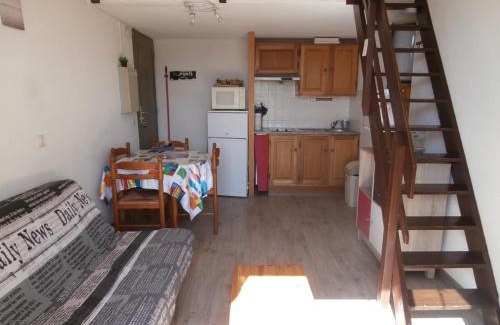 Le Barcares Apartment | Le Barcarès - Studio Cabine 4 Pers. - Résidence La Pêcherie II - Parking Privé - Proche Plage - FR-1-799-3