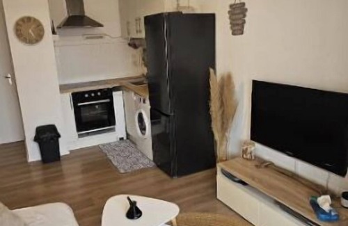 Saint-Hippolyte Apartment | Le Barcares, Logement à 200m de la Grande Plage