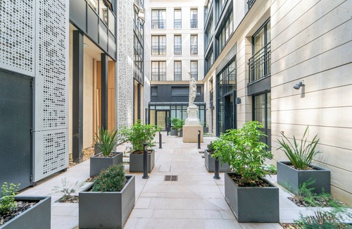 Les Puces de Saint-Ouen Apartment | Le Biron - Appartement 5 personnes