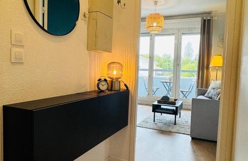 Gradignan Apartment | Le Bocal - Private Parking - Wi-Fi