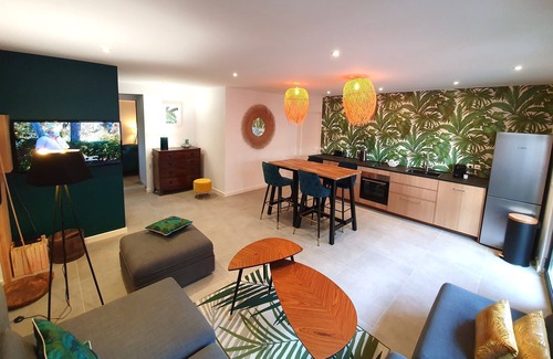 Giens Apartment | Le Bois d'Olivier T2 à Giens CLiM/WiFi/Parking