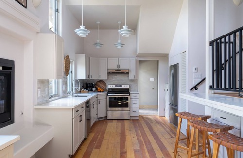 North Hills House | Le Boudenly x Breathtaking Views+Jacuzzi+Dry Sauna