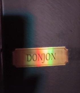 Chasse-sur-Rhone Apartment | Le boudoir des jouissances perverses