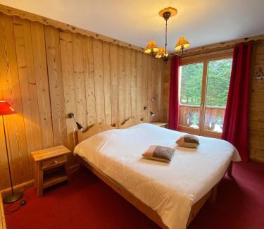 Laveissiere Bed & Breakfast | LE BUFADOU - Gîte Auberge -