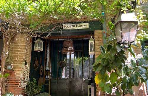 Saint-Feliu-d'Avall Bed & Breakfast | Le Cèdre 1830 Maison d'hôtes de charme et spa