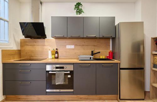 La Gare Apartment | Le Cabrit - Climatisation - Wifi