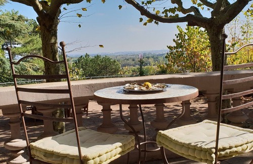 Vancia - Crepieux House | Le Castel Biodiversity Park - Garden room